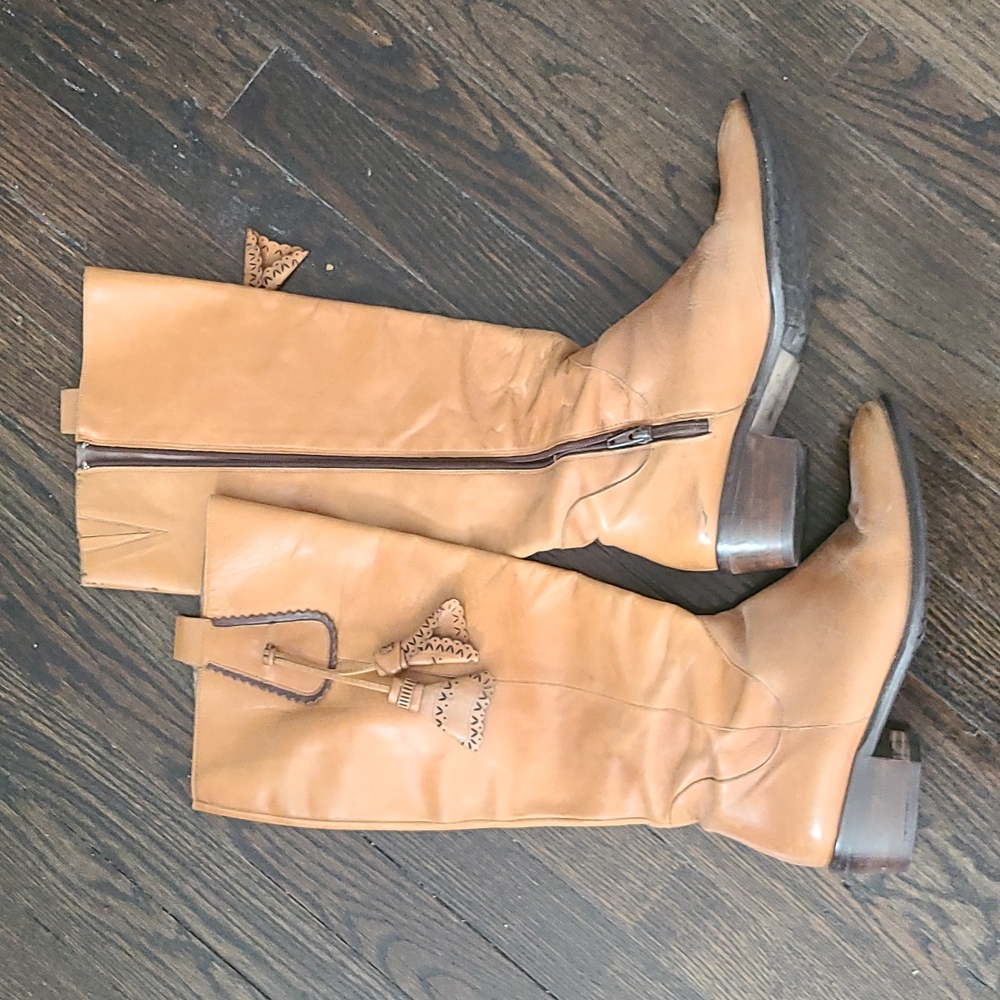 Gino Vaello Size 40 Tan leather boots